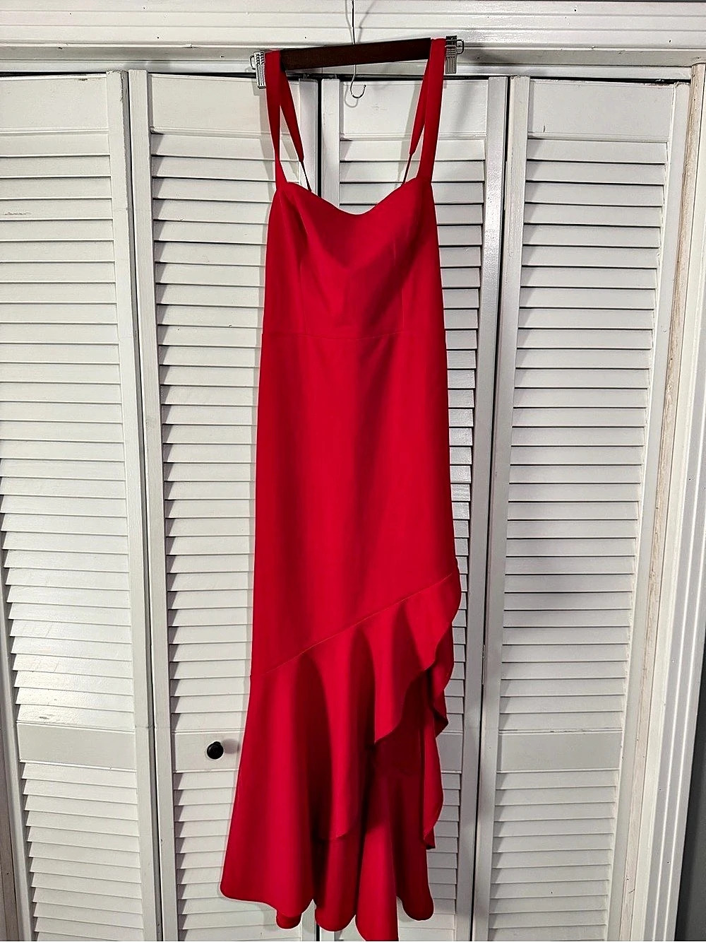 Saints & Secrets Red Ruffle Maxi Dress Size Large NWT